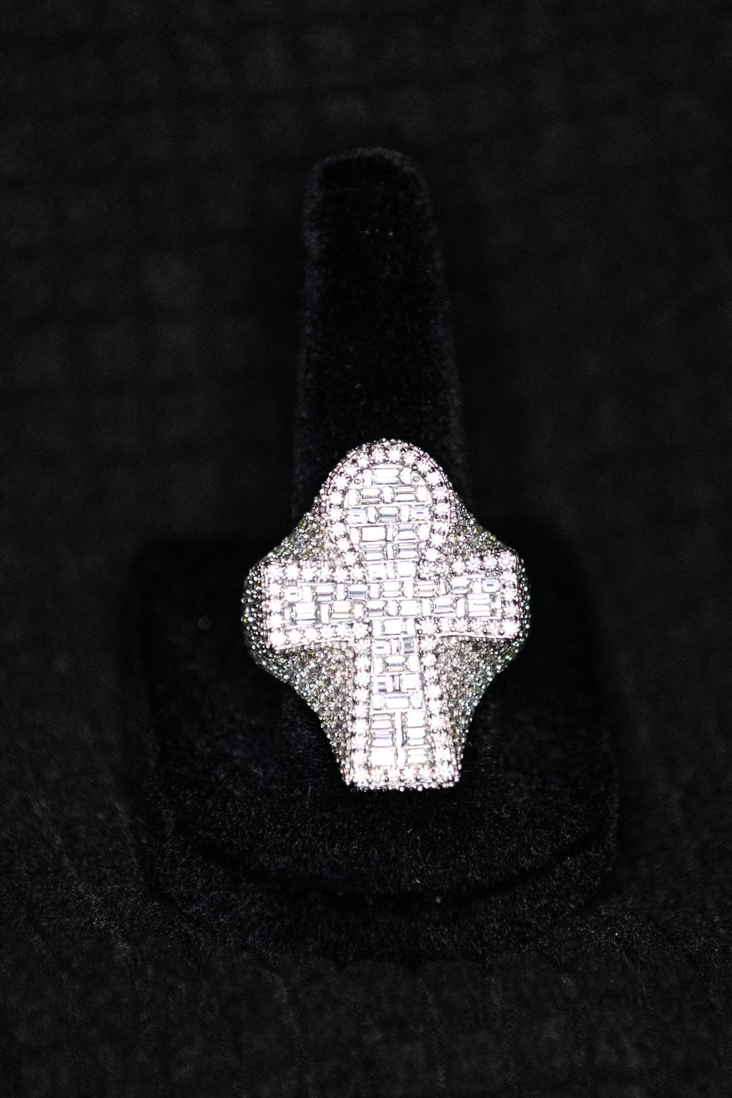 MOISSANITE ANKH CROSS RING