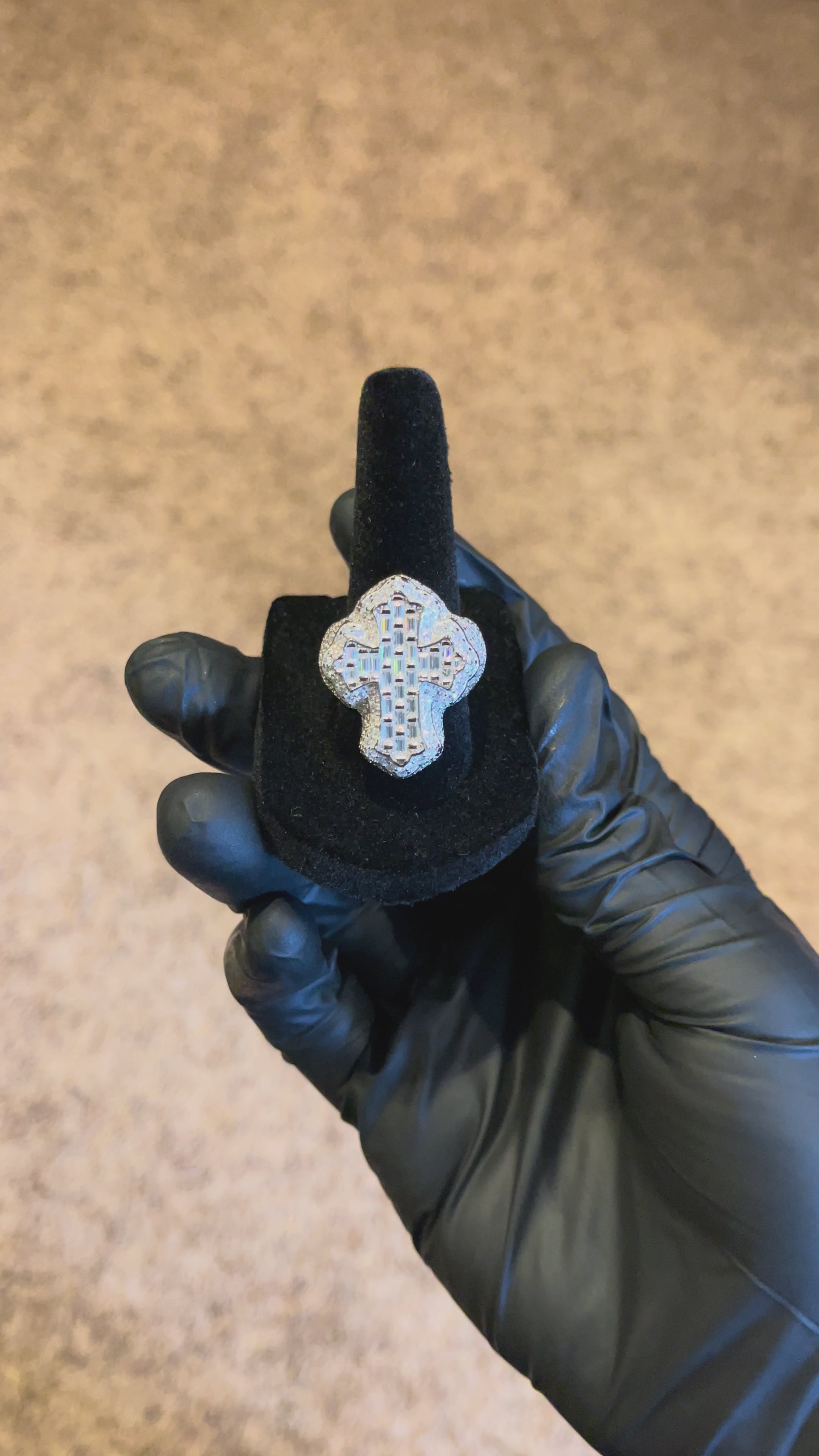 MOISSANITE CROSS RING